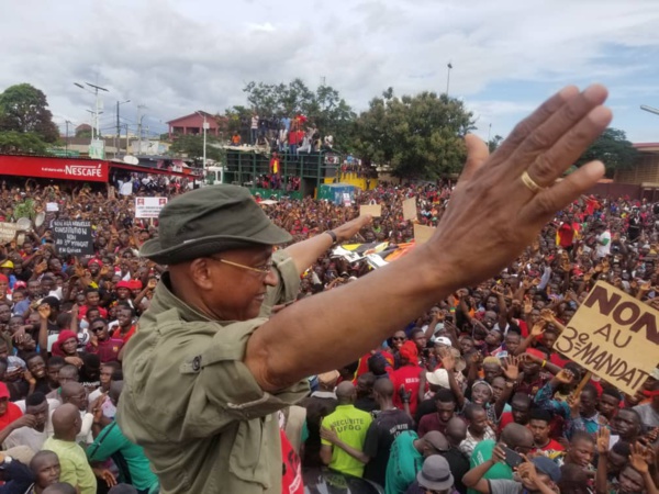Guinée : Nouvelle manifestation monstre contre une « présidence à vie » d’Alpha Condé