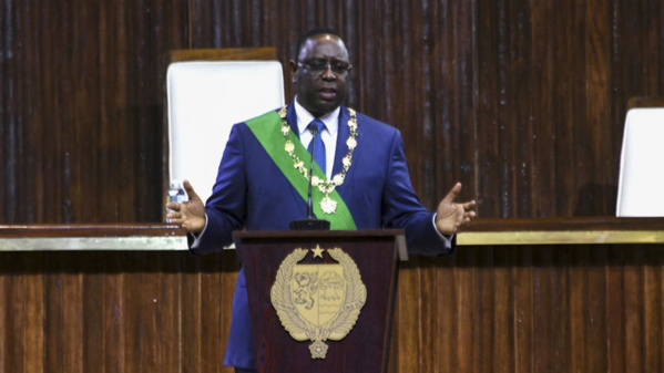 "Nous la coordination de l'APR de Barcelone approuvons la candidature de Macky Sall en 2024" "Nous la coordination de l'APR de Barcelone approuvons la candidature de Macky Sall en 2024"