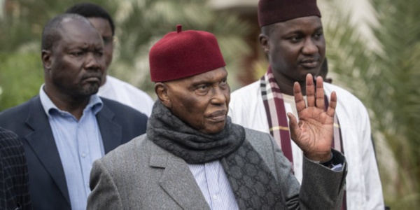 Considérés comme ayant démissionné de leurs fonctions: Cheikh Seck et Aziz Diop démentent Wade Considérés comme ayant démissionné de leurs fonctions: Cheikh Seck et Aziz Diop démentent Wade