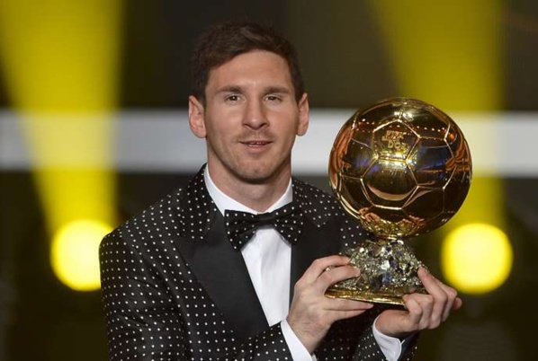 Lionel Messi remporte le sixième Ballon d'Or France Football