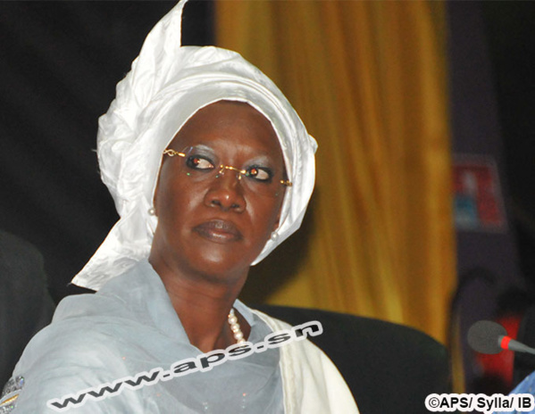 La ministre Anta Sarr DIACKO virée de la Délégation générale à la Protection sociale et à la Solidarité nationale La ministre Anta Sarr DIACKO virée de la Délégation générale à la Protection sociale et à la Solidarité nationale