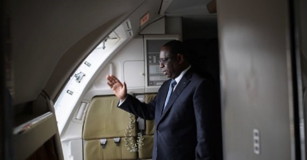 Manifestation de Ño Lank : Macky Sall a quitté le pays Manifestation de Ño Lank : Macky Sall a quitté le pays