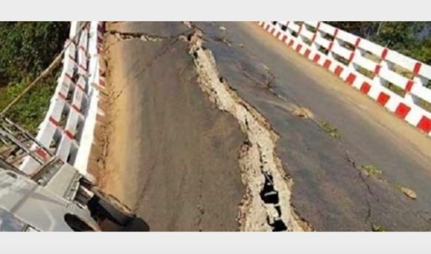 Effondrement du pont de Dionewar : le maire demande une intervention urgente de Ageroute Effondrement du pont de Dionewar : le maire demande une intervention urgente de Ageroute