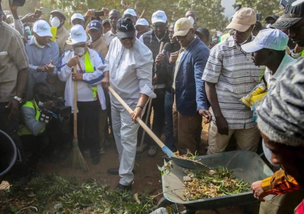 "Clean Day", un véritable succès du président Macky Sall (Par Baba Tandian) "Clean Day", un véritable succès du président Macky Sall (Par Baba Tandian)