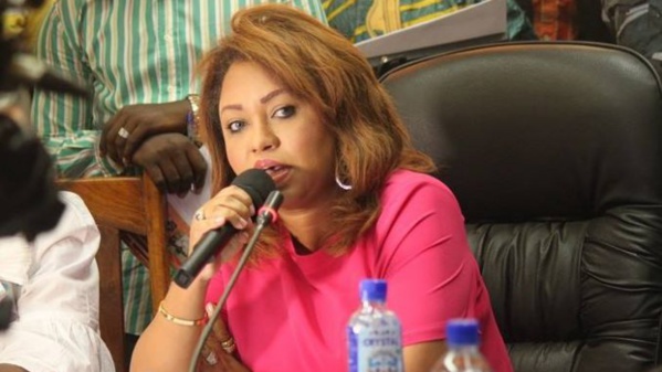 Vœux de nouvel An: Marie Madeleine Dioubaté appelle ses compatriotes à la mobilisation pour « sauver notre démocratie en danger » Vœux de nouvel An: Marie Madeleine Dioubaté appelle ses compatriotes à la mobilisation pour « sauver notre démocratie en danger »