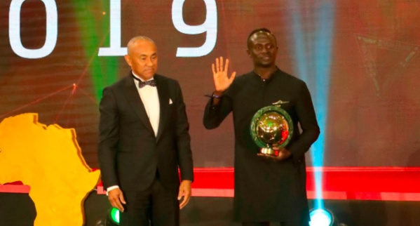 Joueur africain 2019: retour avorté à Dakar pour Sadio Mané Joueur africain 2019: retour avorté à Dakar pour Sadio Mané
