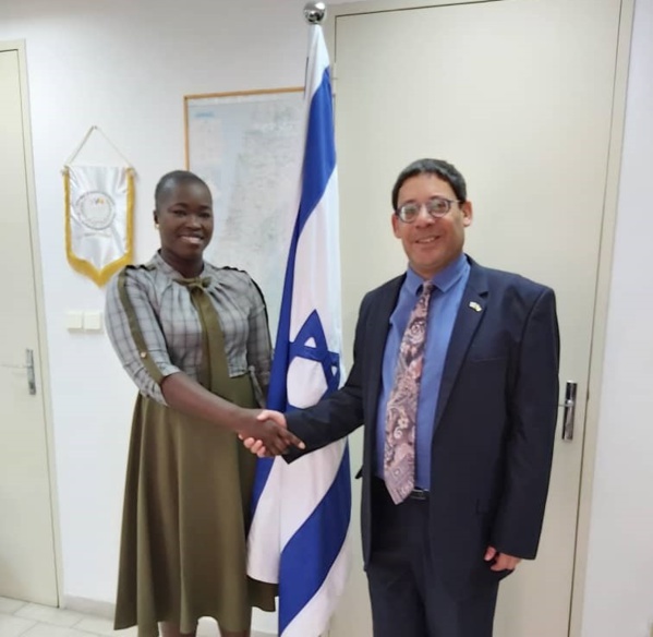 Dieynaba Goudiaby reçue par l'ambassadeur d’Israël au Sénégal Dieynaba Goudiaby reçue par l'ambassadeur d’Israël au Sénégal