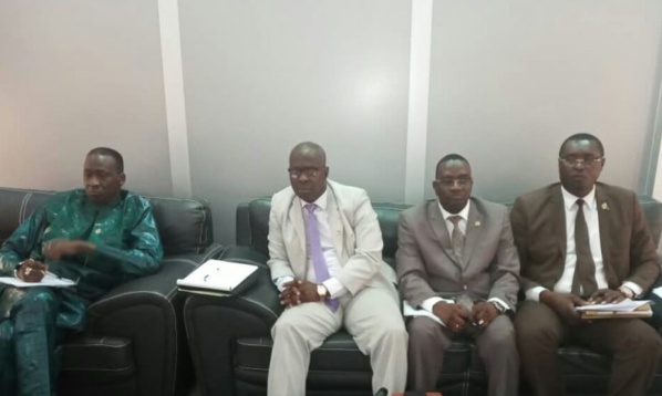 Défaite de Macky Sall au Sud: "Le Collectif des députés de la Casamance" veut inverser la tendance électorale Défaite de Macky Sall au Sud: "Le Collectif des députés de la Casamance" veut inverser la tendance électorale
