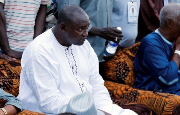 Gambie: Trois ans après Jammeh, le président Barrow peine à convaincre Gambie: Trois ans après Jammeh, le président Barrow peine à convaincre