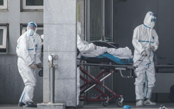 L'épidémie de coronavirus s'étend, un premier mort aux États-Unis