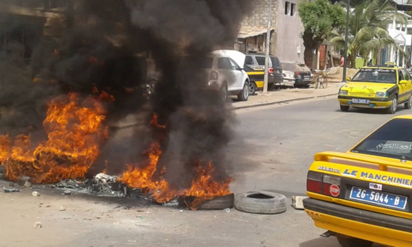 Dernière minute : ça chauffe à Ziguinchor, les étudiants sont dans les rues...