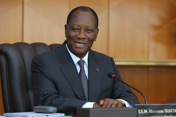 Alassane Ouattara : «J’aurais pu manipuler les textes, mais ce n’est pas ma manière de faire de la politique » Alassane Ouattara : «J’aurais pu manipuler les textes, mais ce n’est pas ma manière de faire de la politique »