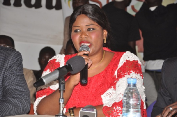  Fatoumata Niang Ba: « La flambée du covid-19 devrait nous tirer de notre sommeil »