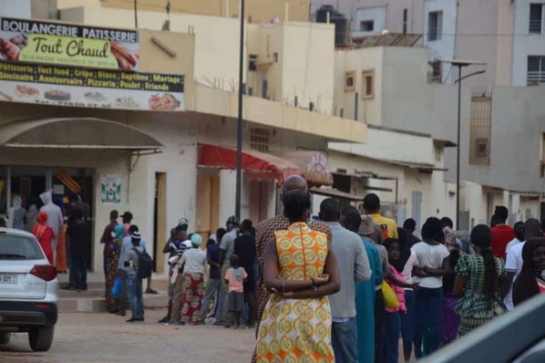 Rassemblements dangereux devant les boulangeries: Ce qui a été décidé ! Rassemblements dangereux devant les boulangeries: Ce qui a été décidé !