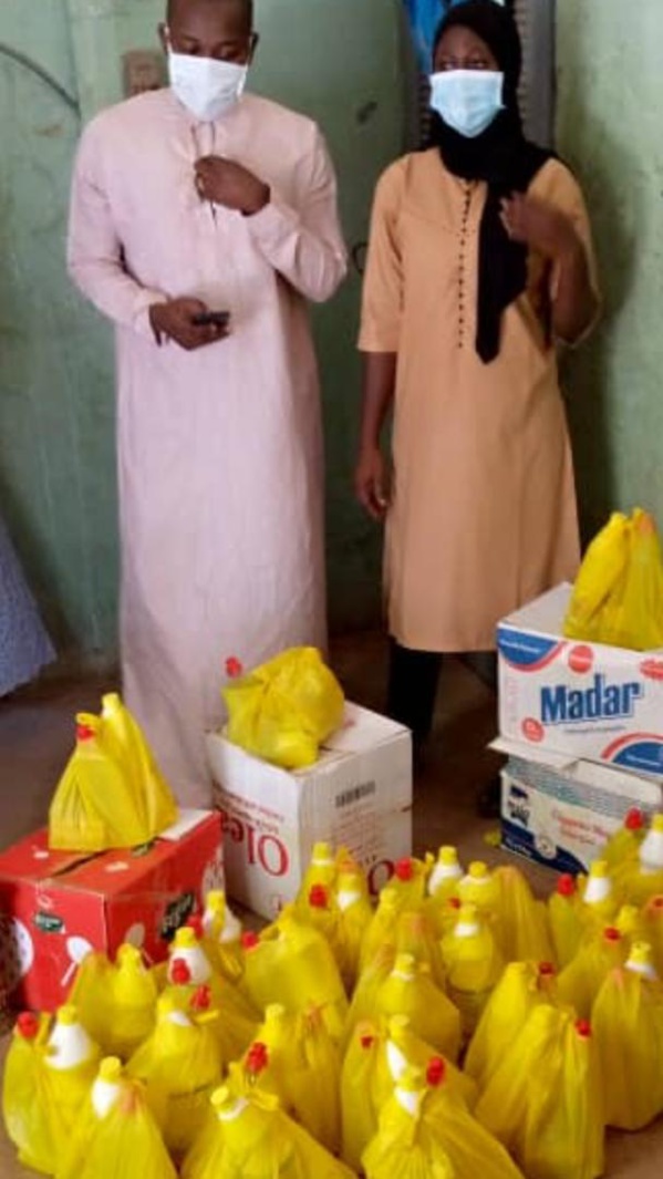 Covid 19 à Sédhiou: L'ambassadrice de "beauté", Anta Diatta et Cie appuient la population (Regardez)