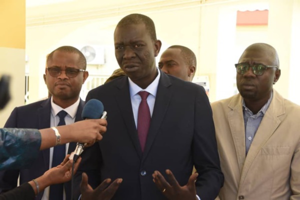 Dr Waly répond à ceux qui l’accusent d’avoir abandonné la lutte: "je vais vers une autre Institution qui continue à servir le Sénégal" 