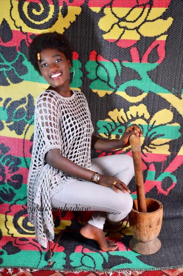 A 16 ans, Aicha Fall, est mannequin. La nouvelle protégée de... A 16 ans, Aicha Fall, est mannequin. La nouvelle protégée de...