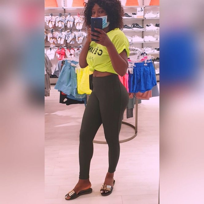 La ravissante Awa Sock fait sa vie loin du Sénégal avec sa forme "généreuse" La ravissante Awa Sock fait sa vie loin du Sénégal avec sa forme "généreuse"