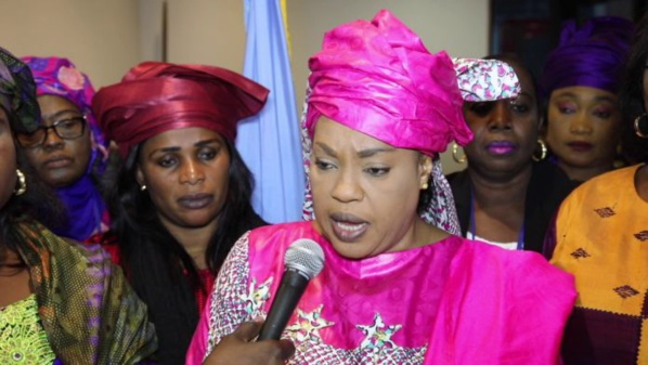 Ndèye Saly Diop "déchire" le décret d’interdiction et commande des véhicules pour 554 millions Ndèye Saly Diop "déchire" le décret d’interdiction et commande des véhicules pour 554 millions