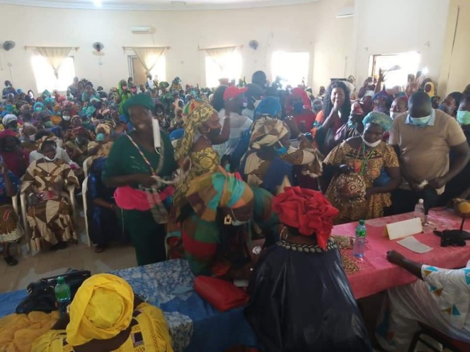 Bignona :les proches de Macky "déchirent" le décret de Aly Ngouille Ndiaye et mobolisent leurs troupes