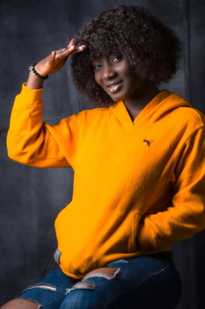 Tiffany la jet-setteuse Casamancaise est là !