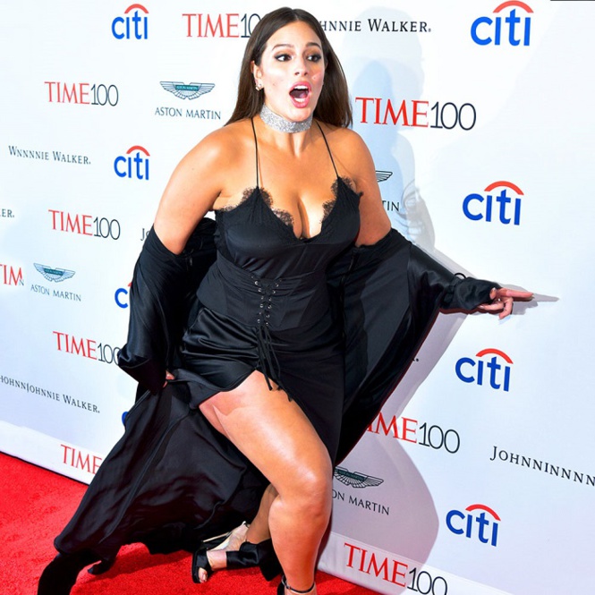  Ashley Graham a eu un moment tremblant