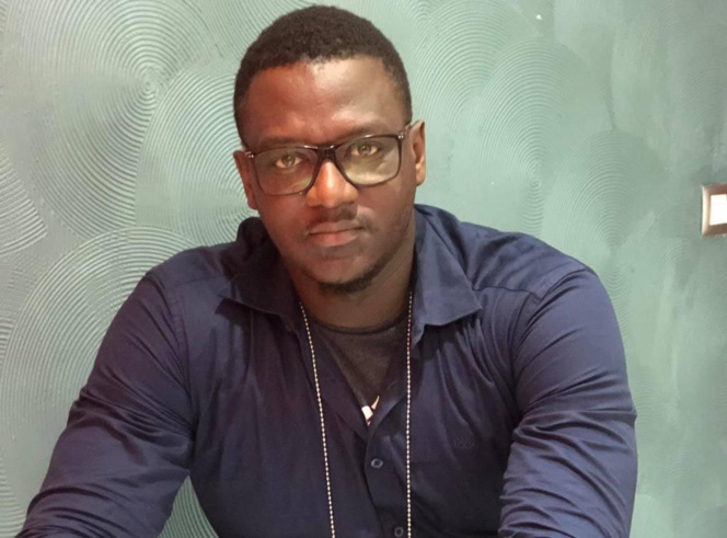 Policier corrompu: DJ Malick convoqué pour avoir publié cette photo Policier corrompu: DJ Malick convoqué pour avoir publié cette photo