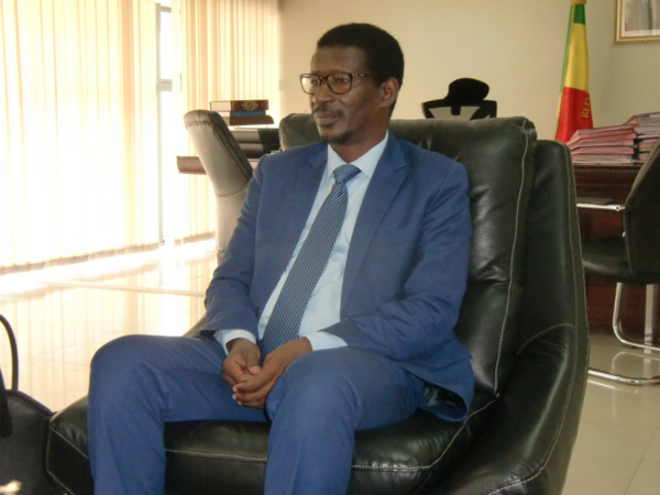 France: Le Pr Mary Teuw Niane élu membre du conseil d'administration du CIMPA