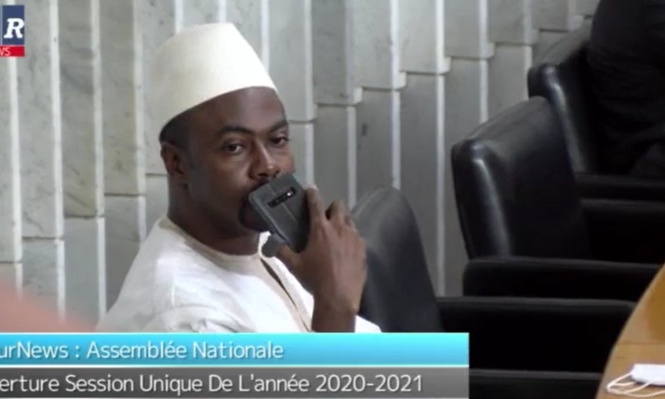 Affaire Deumbory Sow: Le CRD dénonce le silence du gouvernement et la "banalisation" des propos du député Apériste Affaire Deumbory Sow: Le CRD dénonce le silence du gouvernement et la "banalisation" des propos du député Apériste