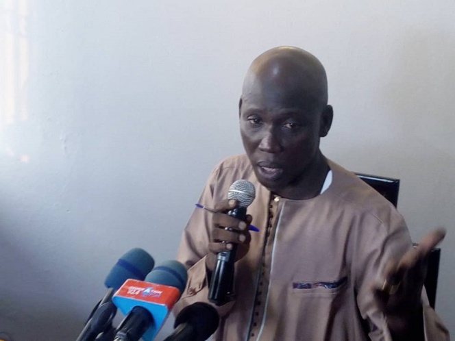 Casamance: Une élite politique opportuniste, hypocrite…(Dr Gorges Mansaly) Casamance: Une élite politique opportuniste, hypocrite…(Dr Gorges Mansaly)