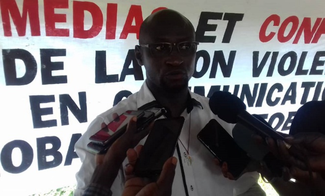 Ziguinchor: Les journalistes à l'école de la "non violence"