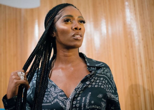 Tiwa Savage complètement nue affole la toile (photos)