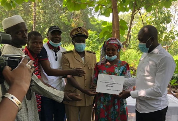 Casamance: l'ANRAC encourage la dynamique des "activités de réinsertion économique" des déplacés Casamance: l'ANRAC encourage la dynamique des "activités de réinsertion économique" des déplacés
