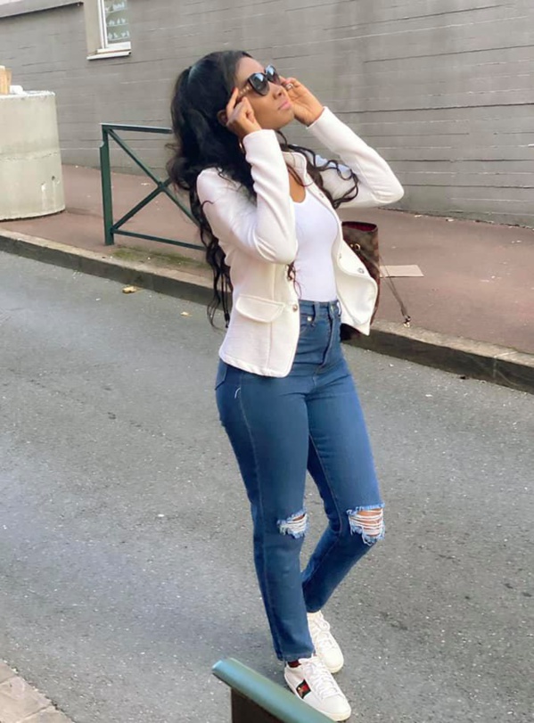 Queen Biz est devenue millionnaire grâce à.. Queen Biz est devenue millionnaire grâce à..