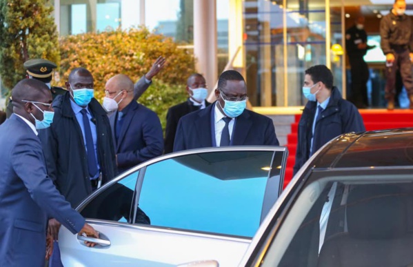 Forum sur la Paix: Le président Macky Sall est arrivé à Paris 