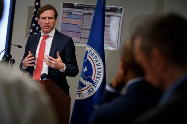 USA: Trump limoge Christopher Krebs, un responsable de la sécurité des élections