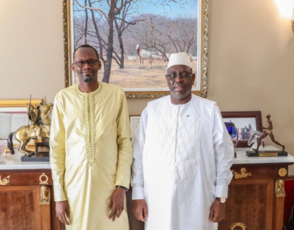 Habib Niang rejoint l’Apr et tacle Idy : «Macky Sall et nous, ce n’est pas du ‘’mburu ak soow’’ mais du ‘’suukër ak soow» Habib Niang rejoint l’Apr et tacle Idy : «Macky Sall et nous, ce n’est pas du ‘’mburu ak soow’’ mais du ‘’suukër ak soow»