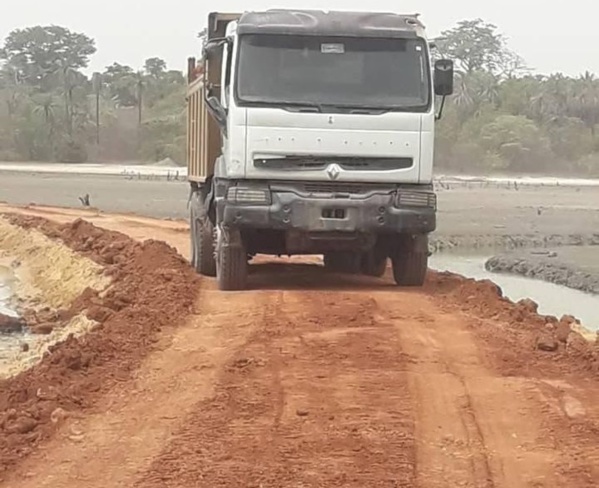 BIGNONA: A la découverte de Baranlir où les populations cotisent pour réaliser une piste de désenclavement BIGNONA: A la découverte de Baranlir où les populations cotisent pour réaliser une piste de désenclavement