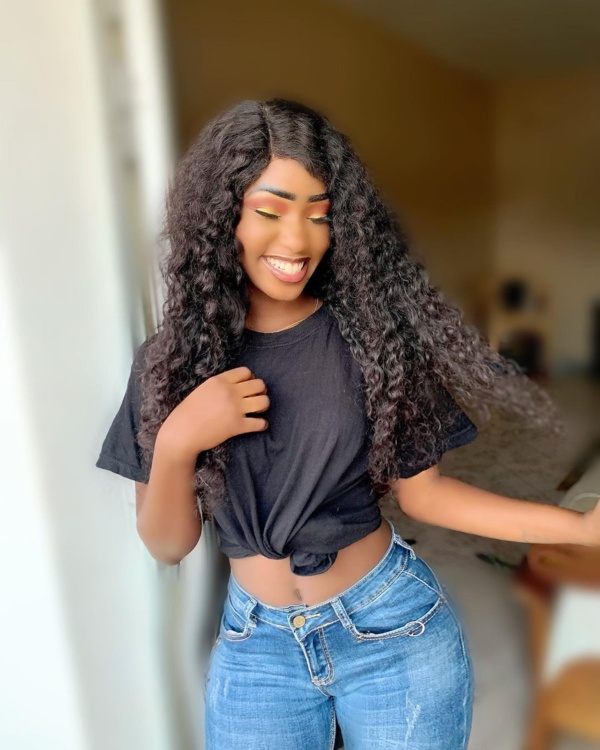 Le weekend de la starlette Oumy Diop