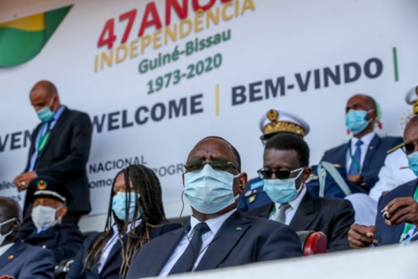"Baptiser notre avenue  principale au nom de Macky Sall est une insulte à notre histoire"