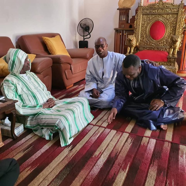 Saliou Ndiguël Thioune chez Kara Saliou Ndiguël Thioune chez Kara
