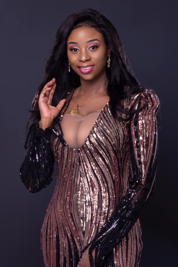 Plus de deux millions vues pour le single "Madame Bonheur": La réaction d'Adiouza Plus de deux millions vues pour le single "Madame Bonheur": La réaction d'Adiouza