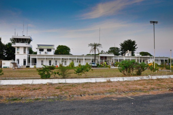 "La reconstruction de l'aéroport de Ziguinchor est un véritable gaspillage" "La reconstruction de l'aéroport de Ziguinchor est un véritable gaspillage"