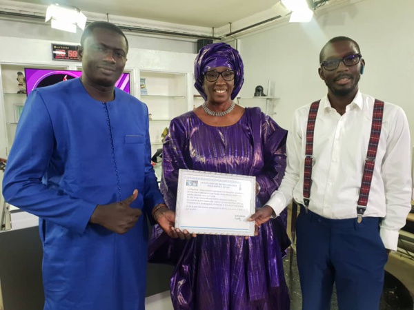 Modou Mbacké Niang de DTV, élu "meilleur journaliste " spécialiste de la...