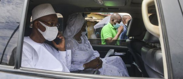 Guinée : Cellou Dalein Diallo bloqué à l'aéroport Guinée : Cellou Dalein Diallo bloqué à l'aéroport