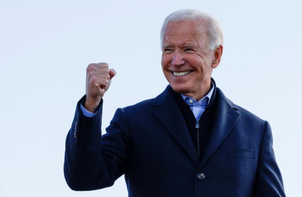 Joe Biden devient officiellement le 46e président américain