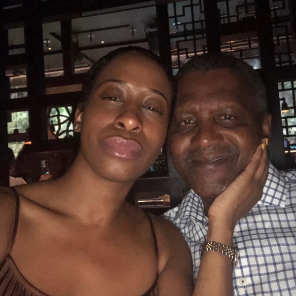 Scandale: Bea Lewis affiche son intimité sexuelle avec Dangote sur le net Scandale: Bea Lewis affiche son intimité sexuelle avec Dangote sur le net