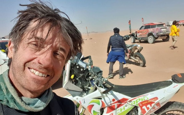 Dakar 2021 : un motard français dans le coma après un grave accident Dakar 2021 : un motard français dans le coma après un grave accident