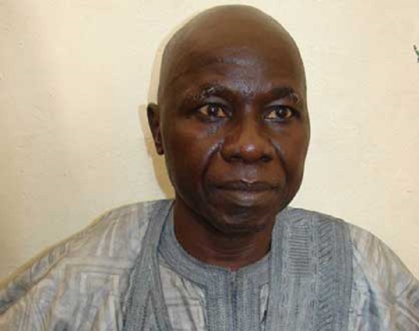 Déthié Faye, président de Fonk sa kaddu : «Ne pas respecter les gestes barrières est assimilable à une désertion d’un soldat» Déthié Faye, président de Fonk sa kaddu : «Ne pas respecter les gestes barrières est assimilable à une désertion d’un soldat»