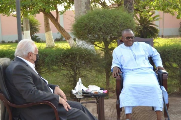 DSK, nouveau courtier du Président Bissau-Guinéen ? DSK, nouveau courtier du Président Bissau-Guinéen ?